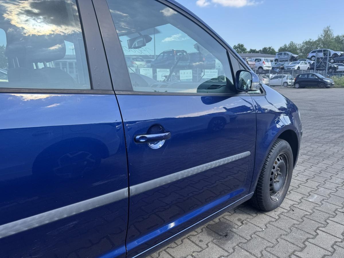 VW Touran 1T original T&uuml;r vorn rechts LD5Q Shadow Blue Metallic Rohbau Bj.2009